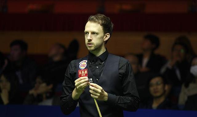 练中传球精 练中传球精