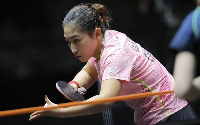 比赛中替补 比赛中替补